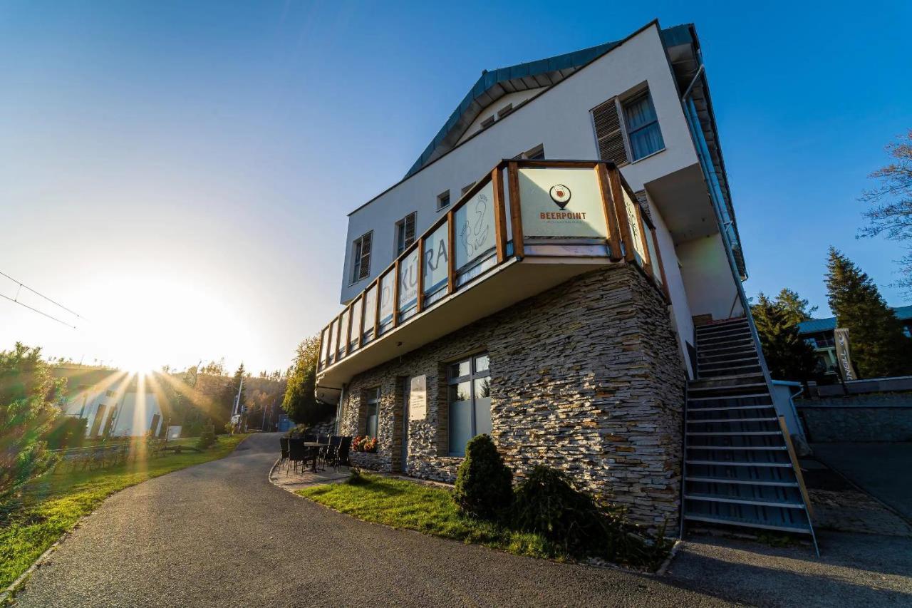Bel Hostel Tátralomnic Kültér fotó