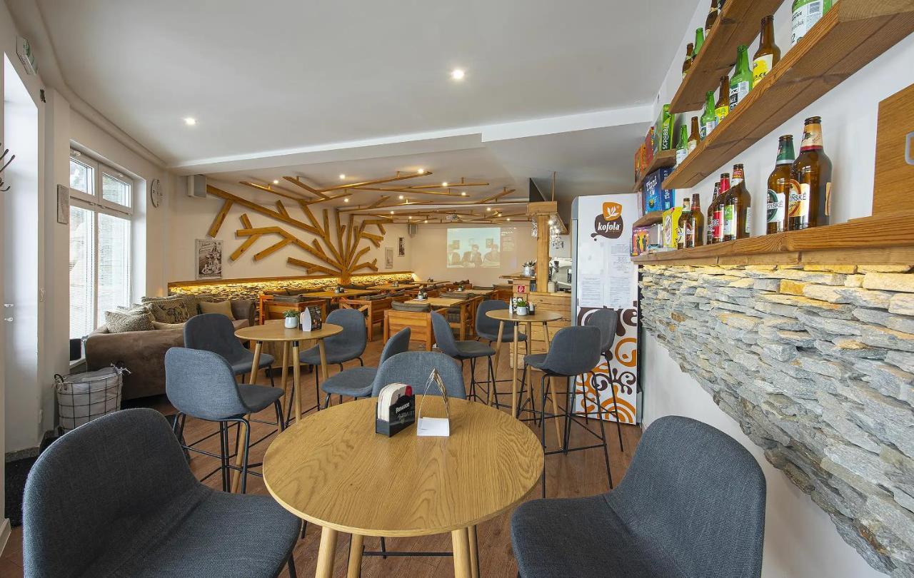 Bel Hostel Tátralomnic Kültér fotó