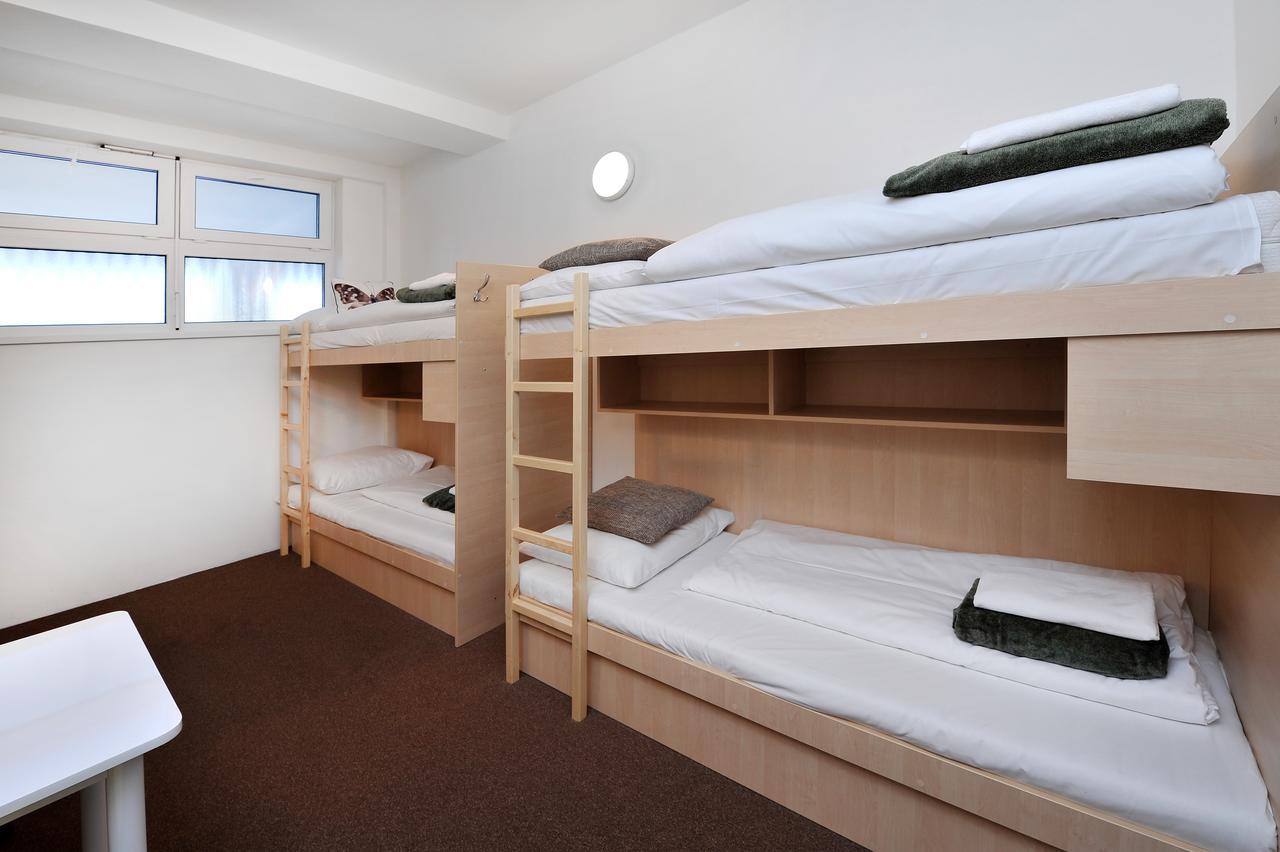 Bel Hostel Tátralomnic Kültér fotó