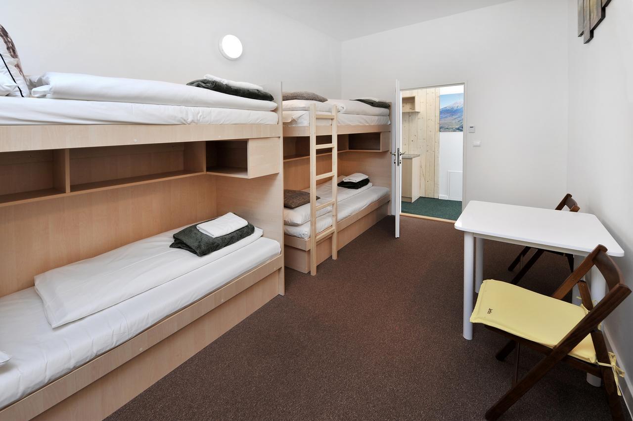 Bel Hostel Tátralomnic Kültér fotó