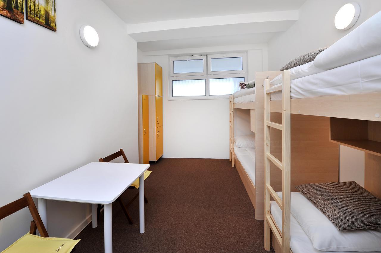 Bel Hostel Tátralomnic Kültér fotó